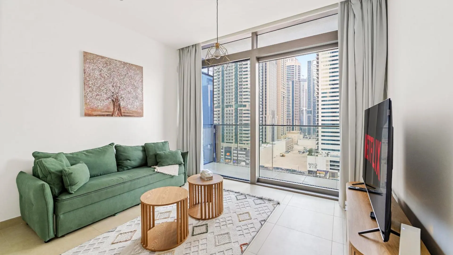 Vayk - Gorgeous 1-Bedroom Apartment In The Center Of Dubai Marina